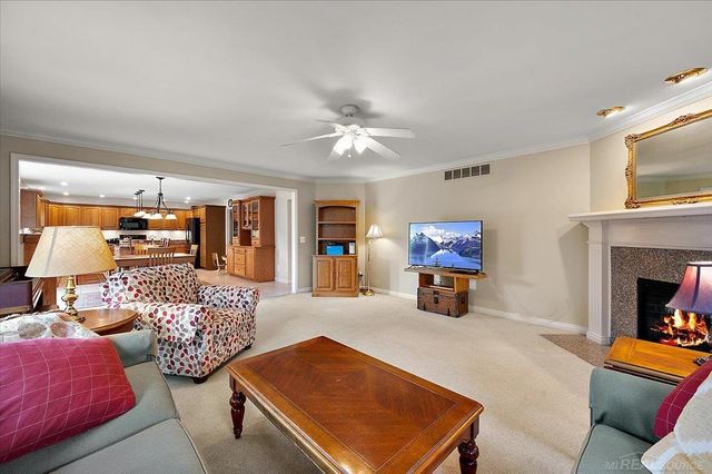 54767 Waubay Drive, Macomb Twp, MI 48042