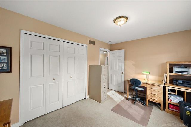 54767 Waubay Drive, Macomb Twp, MI 48042