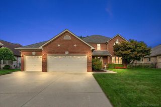 54767 Waubay Drive, Macomb Twp, MI 48042