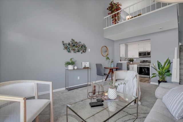 62 Glenwood, Hercules, CA 94547