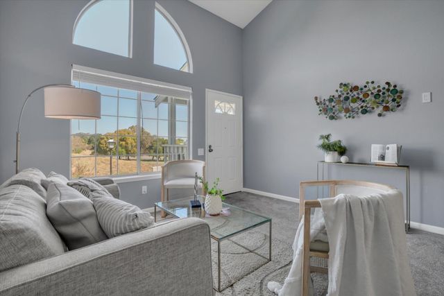 62 Glenwood, Hercules, CA 94547
