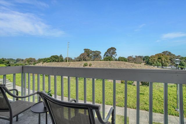 62 Glenwood, Hercules, CA 94547