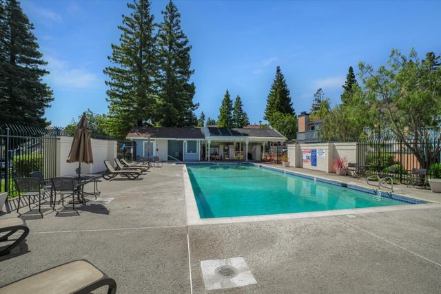 62 Glenwood, Hercules, CA 94547