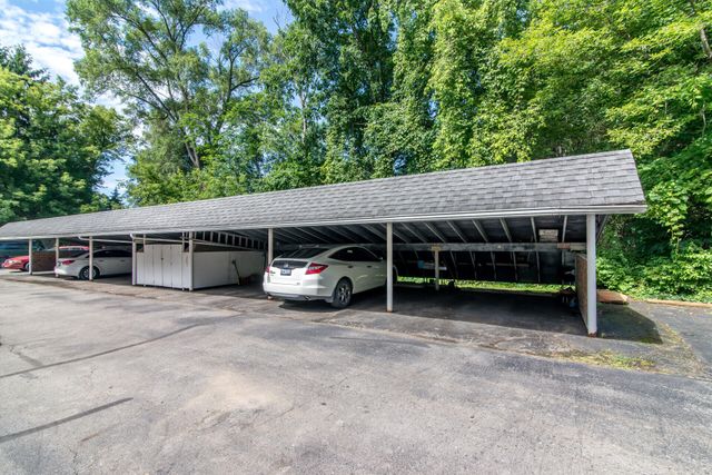 5108 Kintyre Lane, Genoa Twp, MI 48116