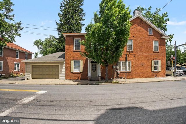 50 S BROAD ST, Lititz, PA 17543