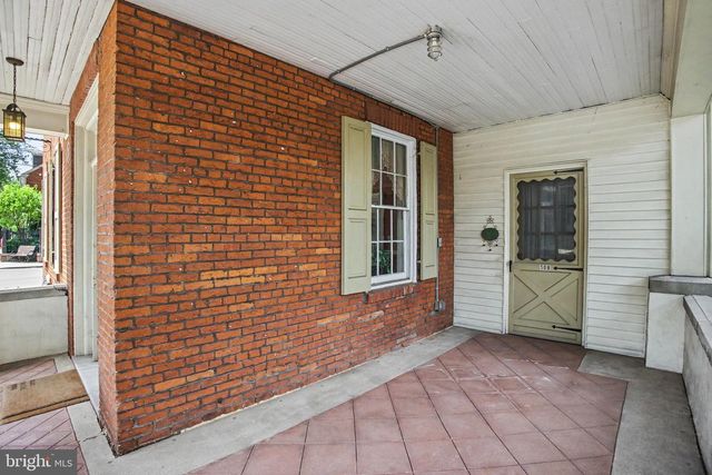 50 S BROAD ST, Lititz, PA 17543