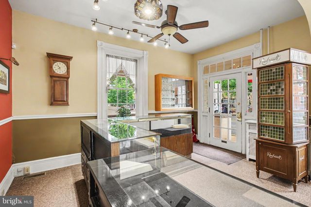 50 S BROAD ST, Lititz, PA 17543