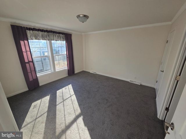 24 GOLFVIEW DR, Quakertown, PA 18951