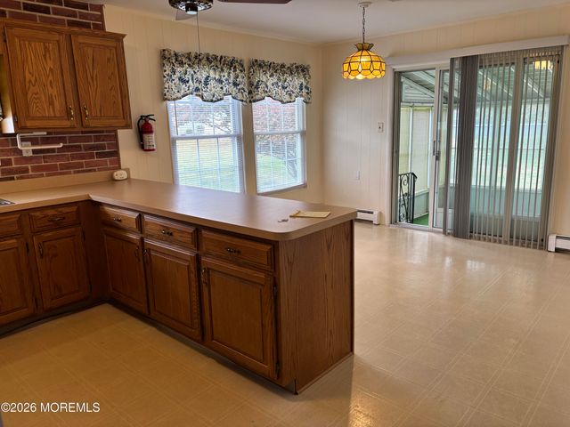 13 Newcastle Court, Toms River, NJ 08757