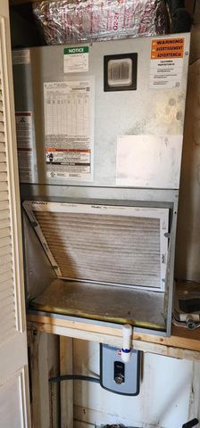 180 Lake Dora Drive, West Palm Beach, FL 33411