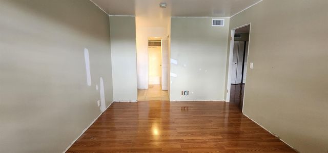 180 Lake Dora Drive, West Palm Beach, FL 33411