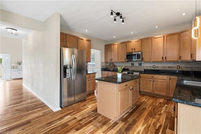 1824 Heald WAY, Virginia Beach, VA 23464