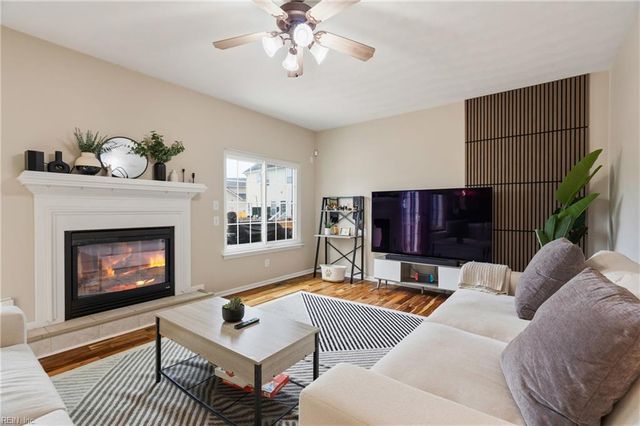 1824 Heald WAY, Virginia Beach, VA 23464