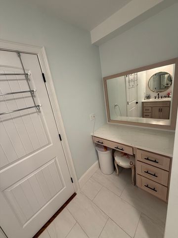 394 W Second St 394, Boston, MA 02127