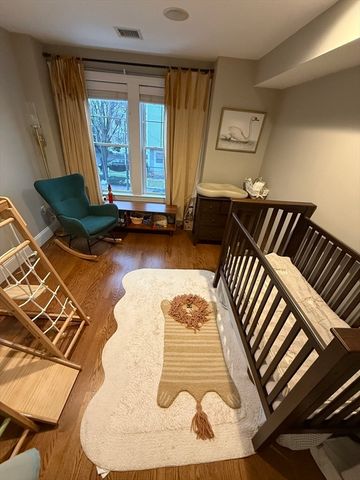 394 W Second St 394, Boston, MA 02127