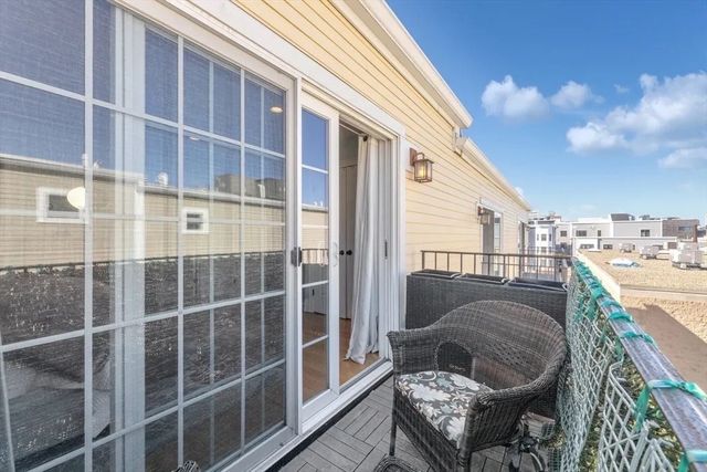 394 W Second St 394, Boston, MA 02127