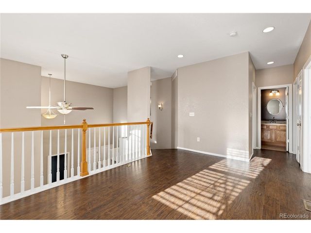 6701 S Versailles Way 106, Aurora, CO 80016