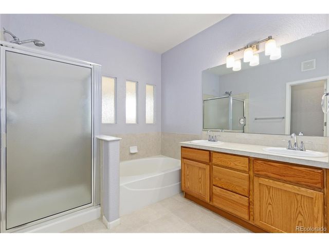 6701 S Versailles Way 106, Aurora, CO 80016