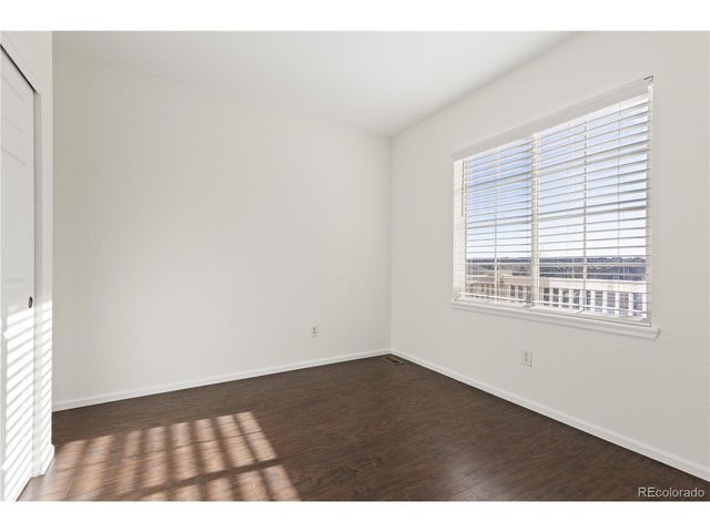 6701 S Versailles Way 106, Aurora, CO 80016