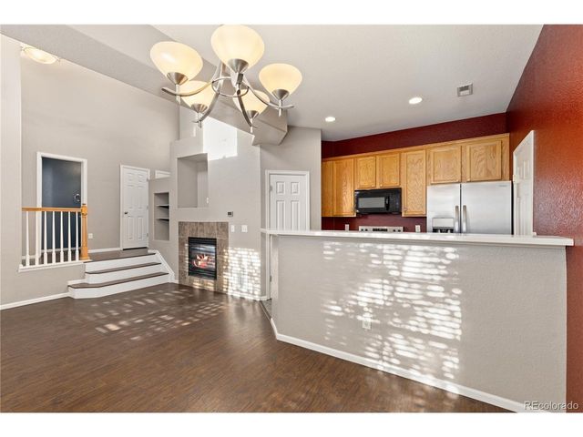 6701 S Versailles Way 106, Aurora, CO 80016