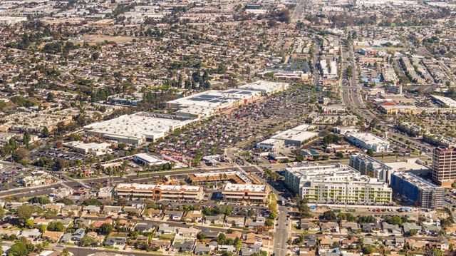 5017 Mount Gaywas Dr, Clairemont Mesa, CA 92117