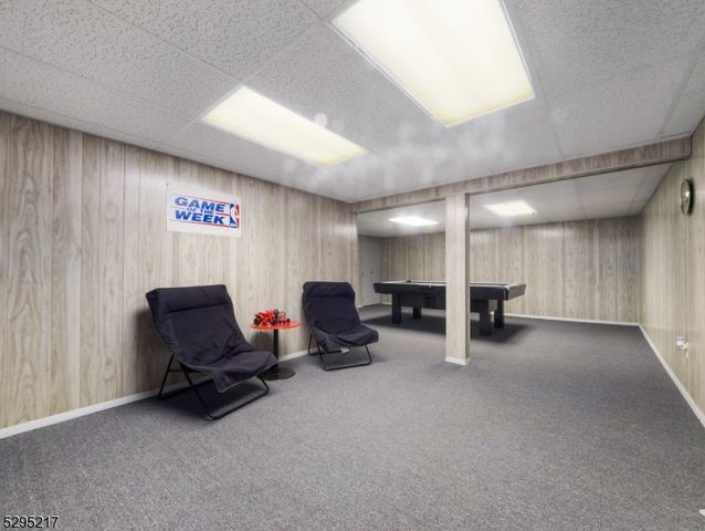 5 Bourbon St, Wayne Twp., NJ 07470