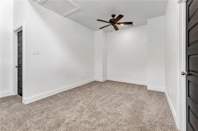 211 Lynn Drive 101, Bryan, TX 77801