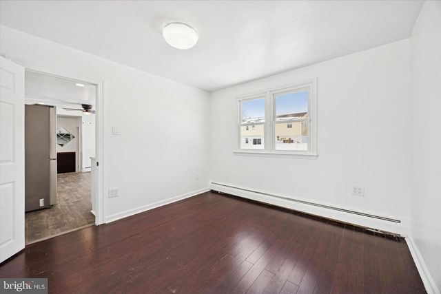 914 AVENUE D, Langhorne, PA 19047