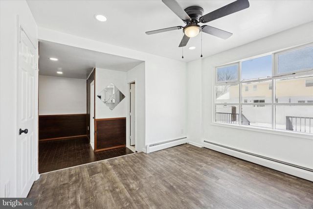 914 AVENUE D, Langhorne, PA 19047