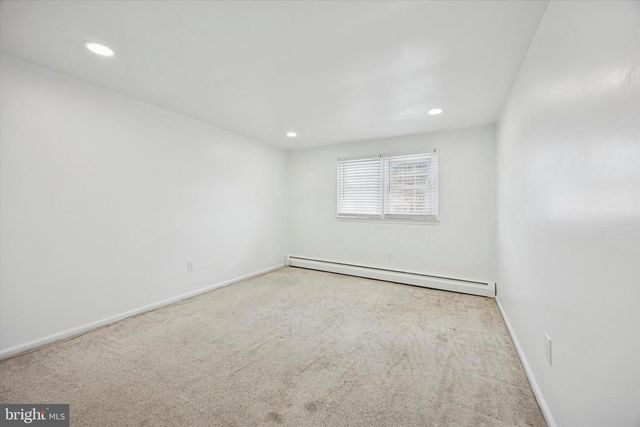 914 AVENUE D, Langhorne, PA 19047