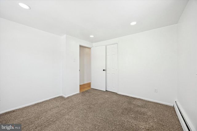 914 AVENUE D, Langhorne, PA 19047