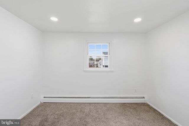 914 AVENUE D, Langhorne, PA 19047