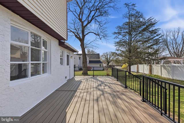 914 AVENUE D, Langhorne, PA 19047