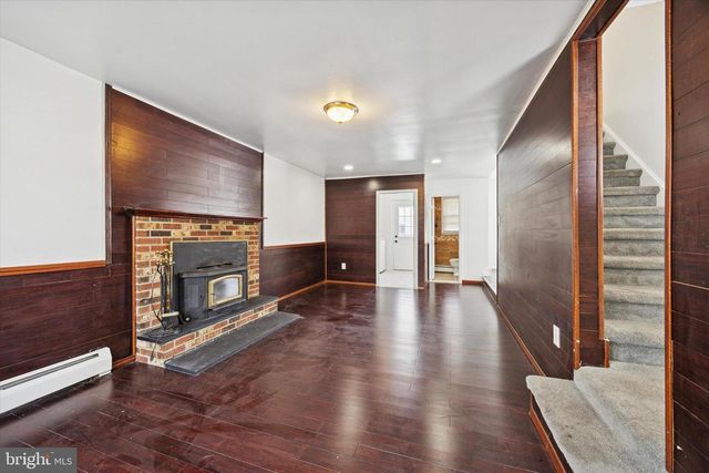 914 AVENUE D, Langhorne, PA 19047