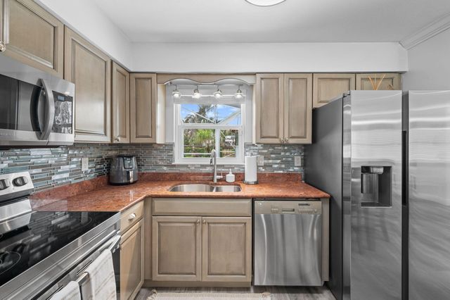 265 SE Todd Avenue, Port St. Lucie, Port St Lucie, FL 34983