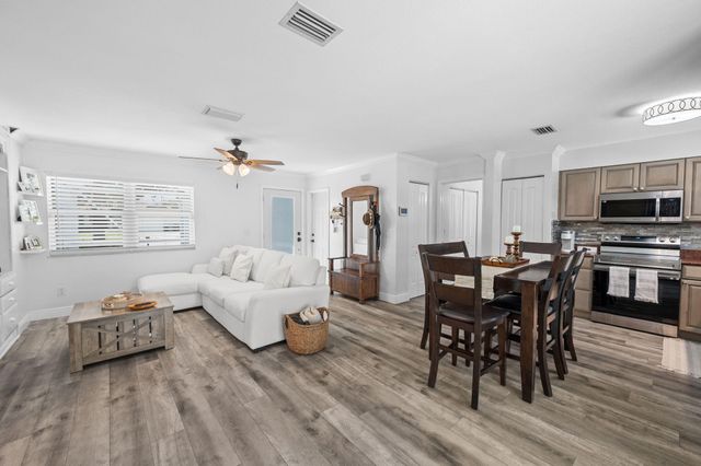 265 SE Todd Avenue, Port St. Lucie, Port St Lucie, FL 34983