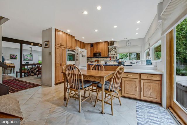22 BANNISTER CT, Gaithersburg, MD 20879