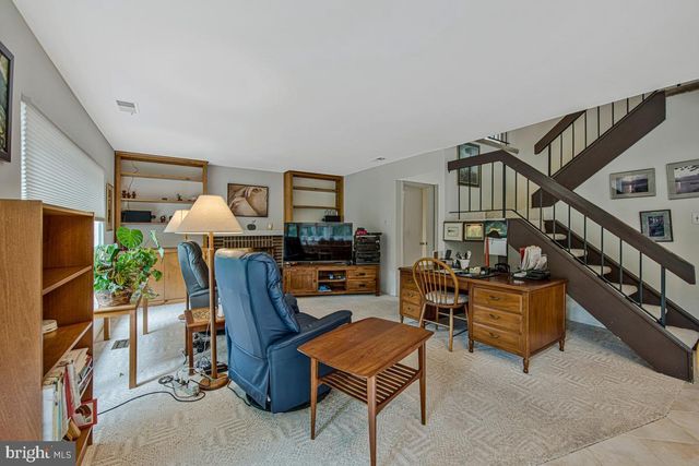 22 BANNISTER CT, Gaithersburg, MD 20879