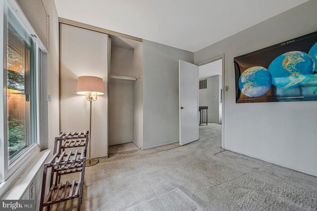 22 BANNISTER CT, Gaithersburg, MD 20879