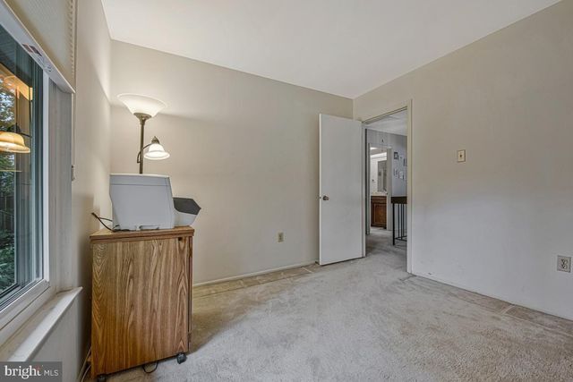 22 BANNISTER CT, Gaithersburg, MD 20879