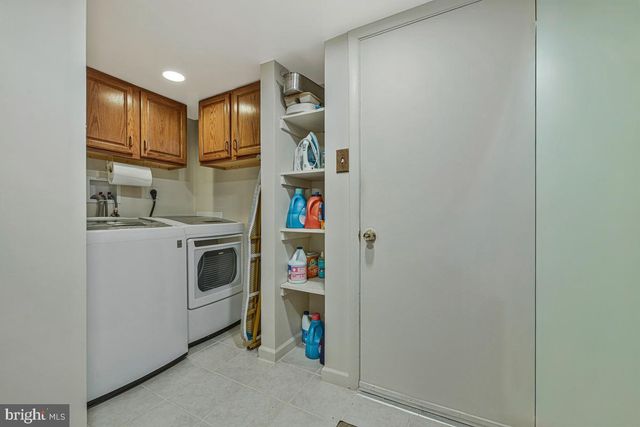 22 BANNISTER CT, Gaithersburg, MD 20879
