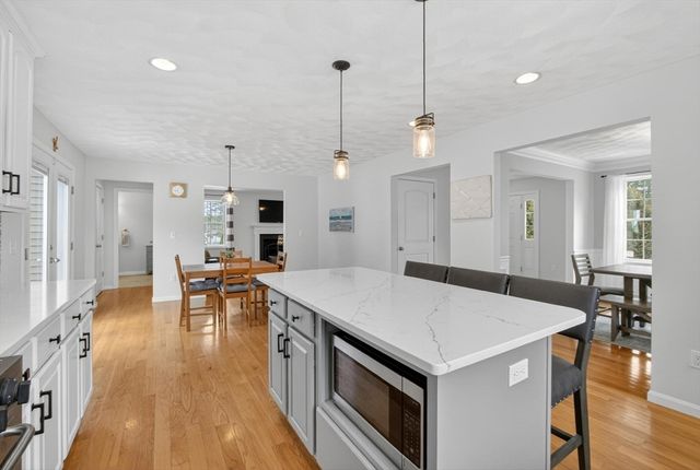 255 Burlington Avenue, Wilmington, MA 01887