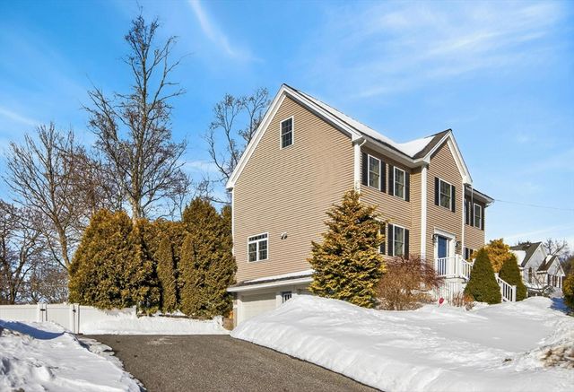 255 Burlington Avenue, Wilmington, MA 01887