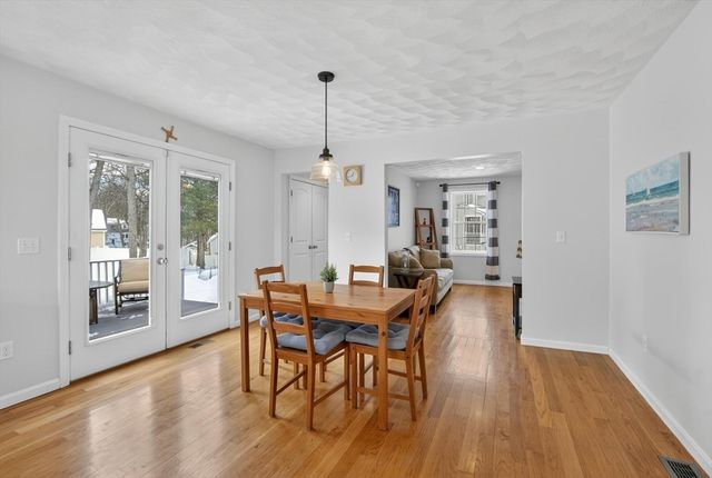 255 Burlington Avenue, Wilmington, MA 01887