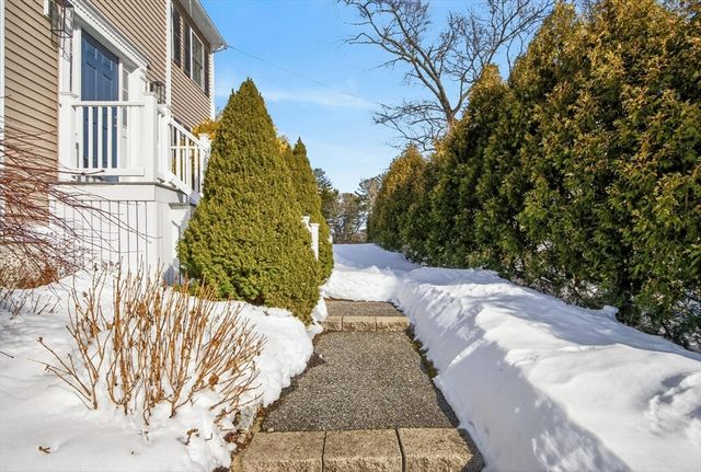 255 Burlington Avenue, Wilmington, MA 01887