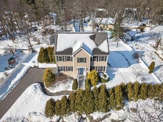 255 Burlington Avenue, Wilmington, MA 01887