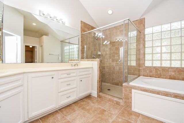 3626 Main Plaza Drive, Houston, TX 77025