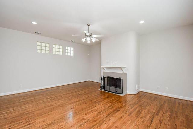 3626 Main Plaza Drive, Houston, TX 77025