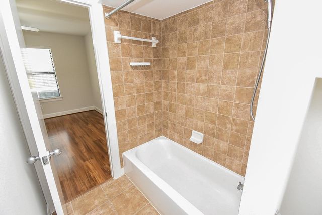3626 Main Plaza Drive, Houston, TX 77025