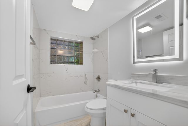 9112 S Aberdeen Street, Chicago, IL 60620